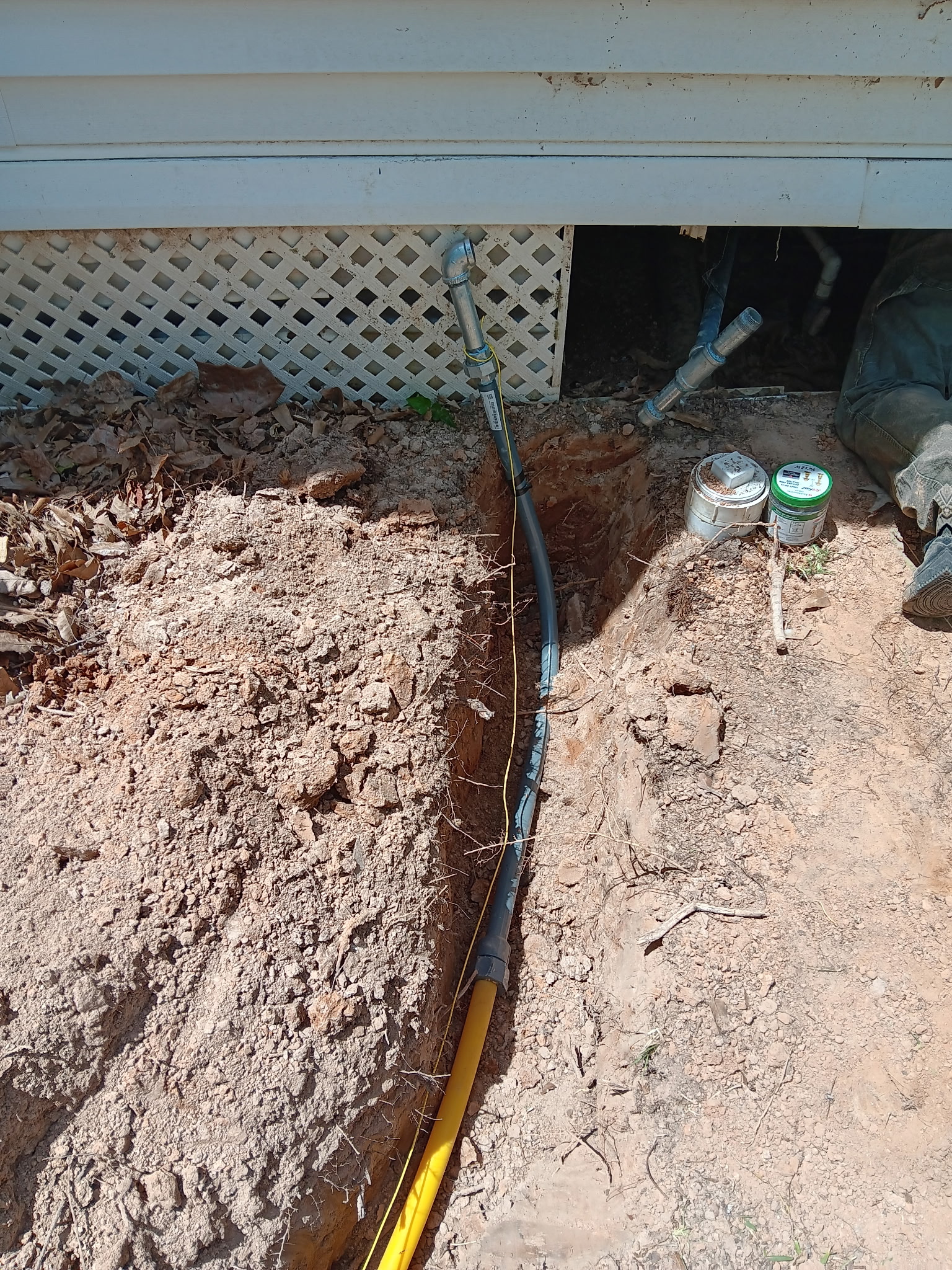 Gas line connection at mobile home crawl space, McKinney, TX