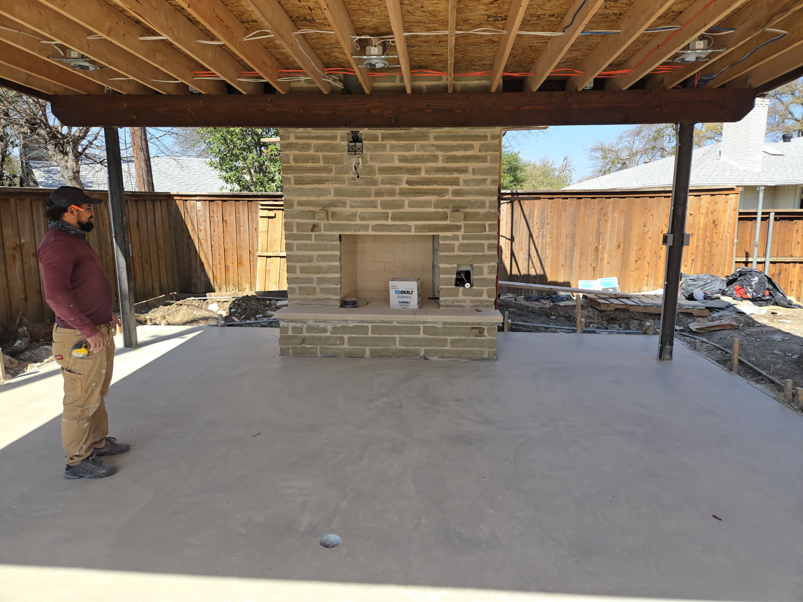 Outdoor Fireplace & Patio
