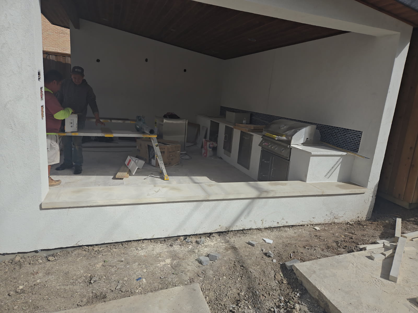 Outdoor Kitchen Countertop Install