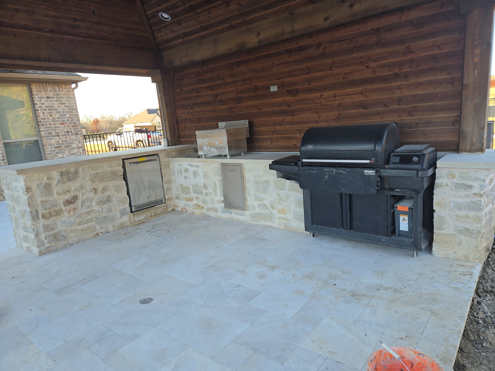 Covered Patio with Smoker & Fridge